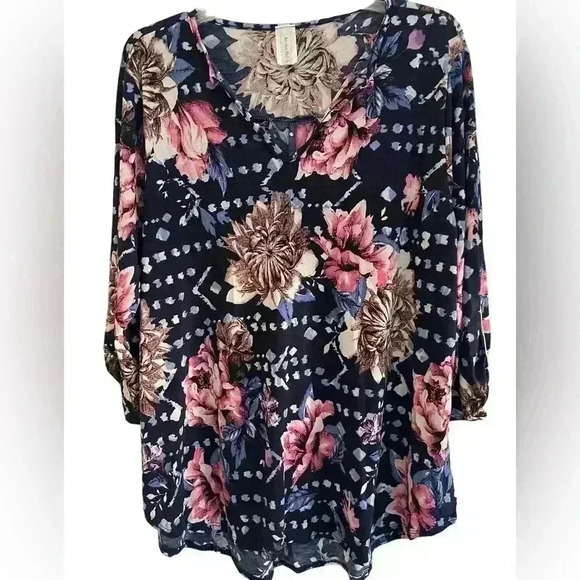 Acting Pro Women’s V-Neck Floral Flowy Blouse Size 2X - Picture 1 of 9